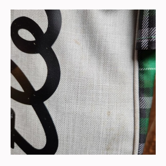 Special Limited Edition Titleist Shamrock Players 4 bag with kickstand !! - Picture 3 of 3